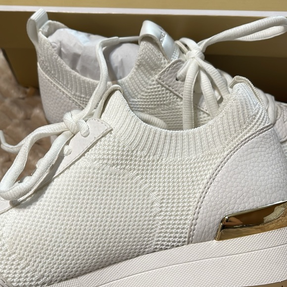 BNIB Michael Kors Jenkins Knit trainer shoes size US 6.5M - Picture 4 of 7